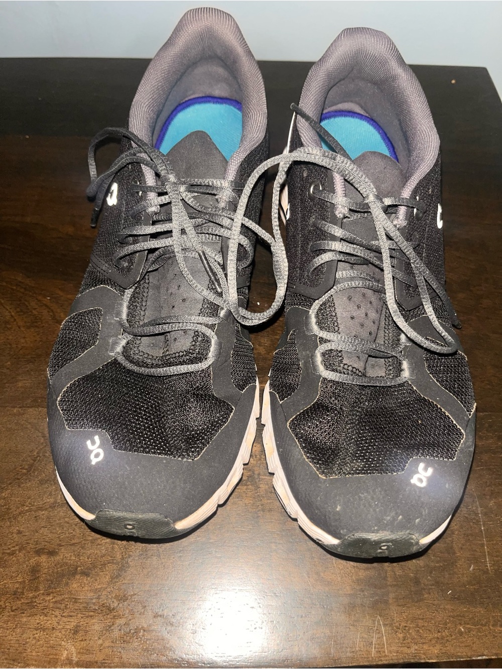 On Lightweight Women's Black Athletic Running Shoes